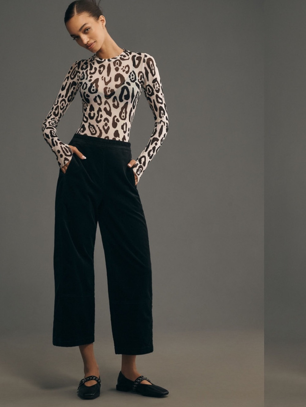 Anthropologie Pilcro The Izzie Relaxed Pull-On Barrel Pants Corduroy Black SZ S